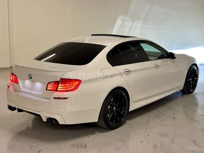 BMW 535 2011, 223,000 km - 3.0 л - Gəncə