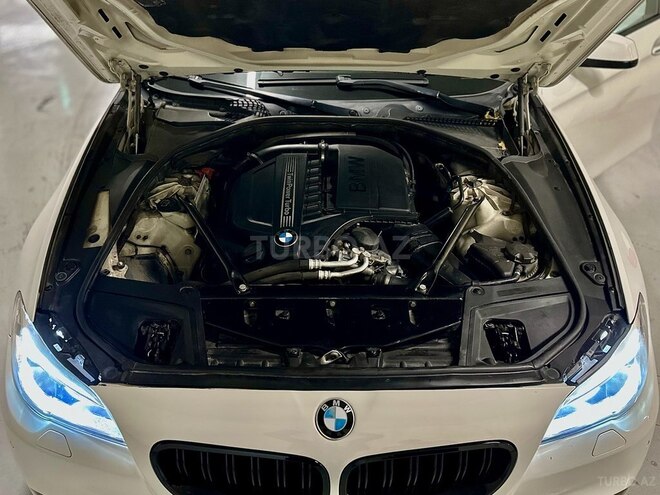 BMW 535 2011, 223,000 km - 3.0 л - Gəncə