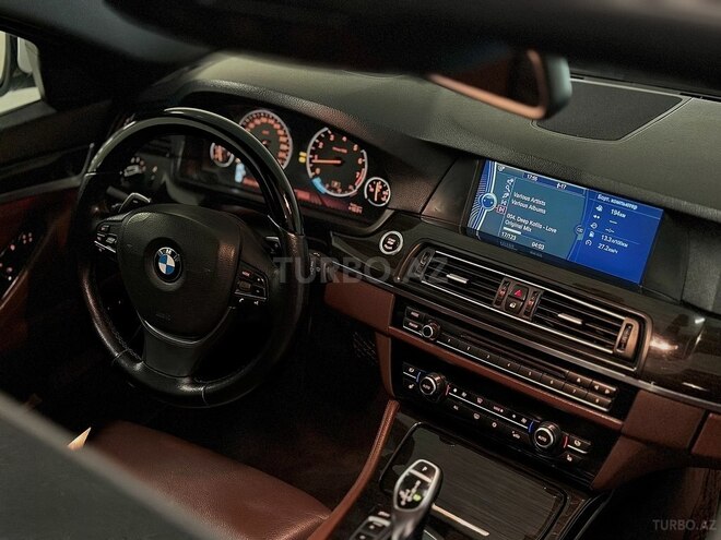 BMW 535 2011, 223,000 km - 3.0 л - Gəncə
