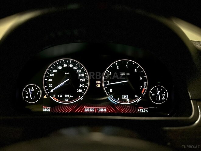 BMW 535 2011, 223,000 km - 3.0 л - Gəncə
