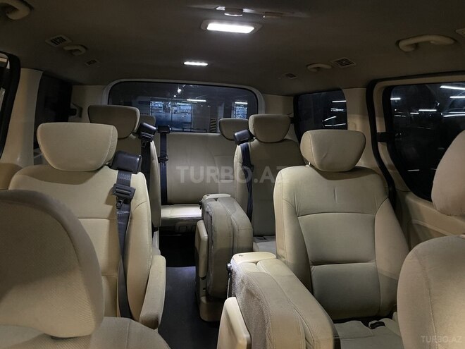 Hyundai H-1 2011, 274,000 km - 2.5 l - Bakı