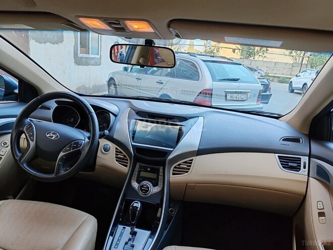Hyundai Elantra 2013, 136,000 km - 1.6 l - Bakı