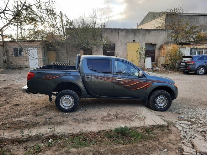 Mitsubishi L200 2007, 360,000 km - 2.5 л - Bakı
