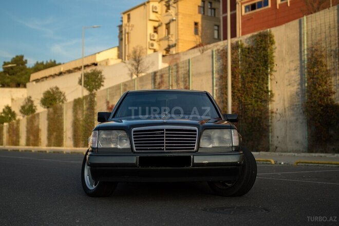Mercedes E 200 1994, 355,000 km - 2.0 l - Bakı