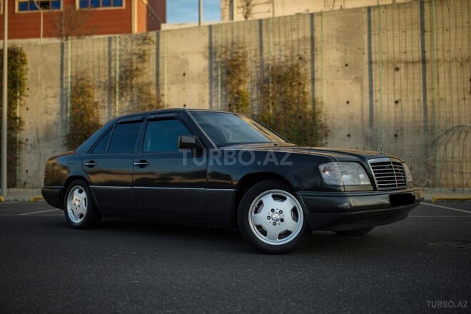 Mercedes E 200 1994, 355,000 km - 2.0 l - Bakı