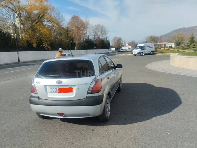 Kia Rio 2009, 202,000 km - 1.4 l - Qəbələ