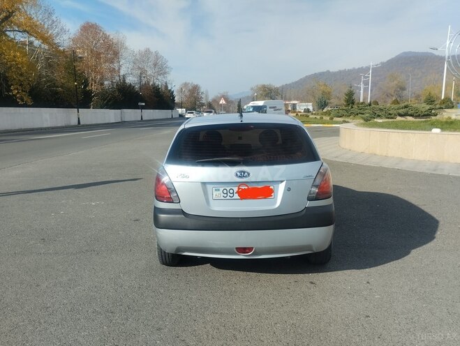 Kia Rio 2009, 202,000 km - 1.4 l - Qəbələ