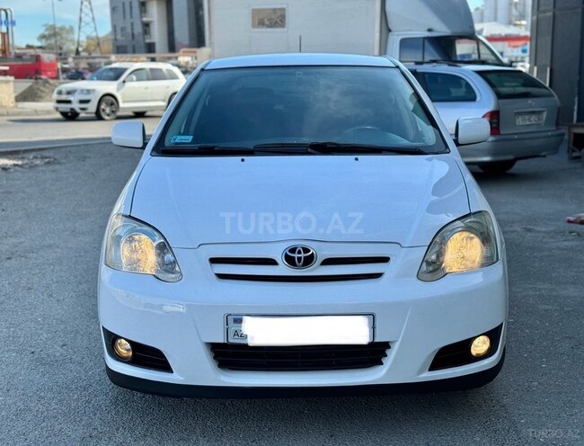 Toyota Corolla 2006, 188,000 km - 1.4 l - Bakı