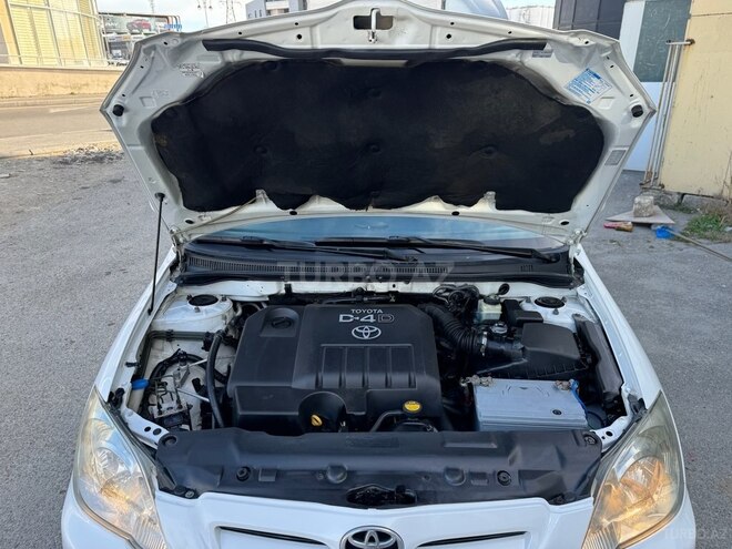 Toyota Corolla 2006, 188,000 km - 1.4 l - Bakı