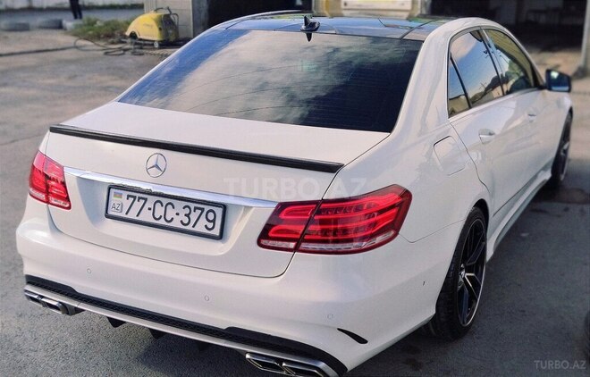 Mercedes E 300 2010, 180,000 km - 3.0 l - Bakı