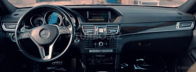 Mercedes E 300 2010, 180,000 km - 3.0 l - Bakı
