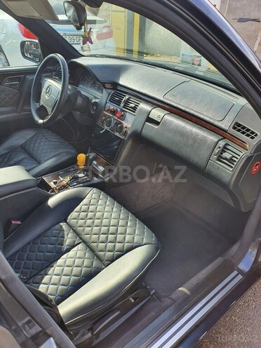 Mercedes E 230 1996, 450,000 km - 2.3 l - Bakı
