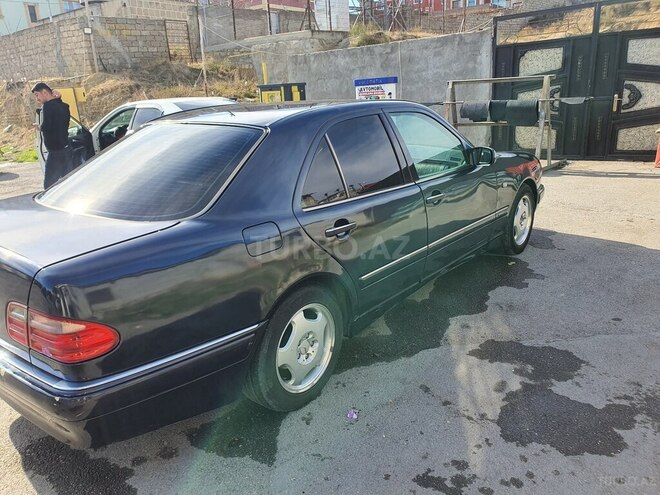 Mercedes E 230 1996, 450,000 km - 2.3 l - Bakı