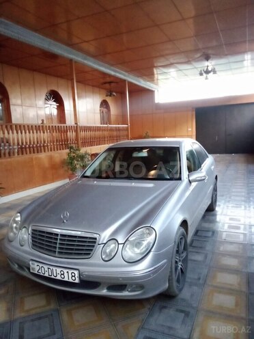 Mercedes E 240 2003, 261,000 km - 2.4 l - Şəmkir