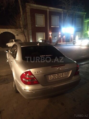 Mercedes E 240 2003, 261,000 km - 2.4 l - Şəmkir