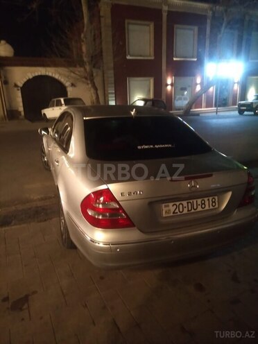 Mercedes E 240 2003, 261,000 km - 2.4 l - Şəmkir