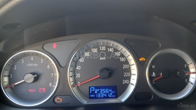 Hyundai Sonata 2008, 133,400 km - 2.4 l - Quba