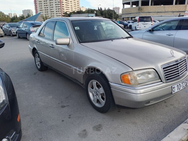 Mercedes C 180 1995, 325,649 km - 1.8 л - Bakı
