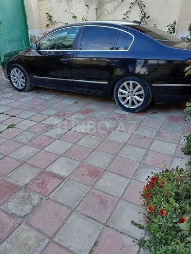 Volkswagen Passat 2006, 220,000 km - 2.0 l - Bakı
