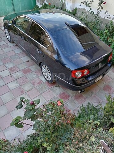 Volkswagen Passat 2006, 220,000 km - 2.0 l - Bakı
