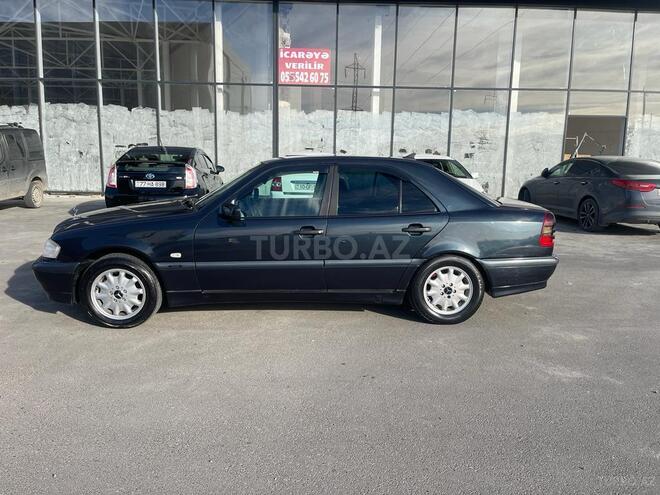 Mercedes C 220 1999, 424,000 km - 2.2 l - Bakı