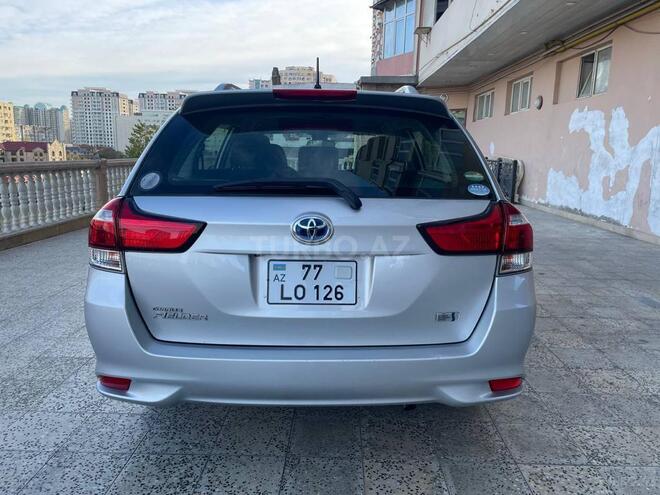 Toyota Corolla 2018, 140,000 km - 1.5 л - Bakı