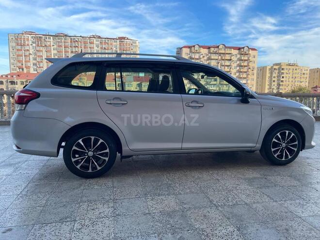 Toyota Corolla 2018, 140,000 km - 1.5 л - Bakı