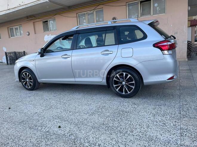 Toyota Corolla 2018, 140,000 km - 1.5 л - Bakı