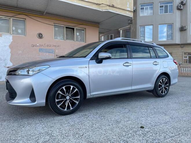Toyota Corolla 2018, 140,000 km - 1.5 л - Bakı