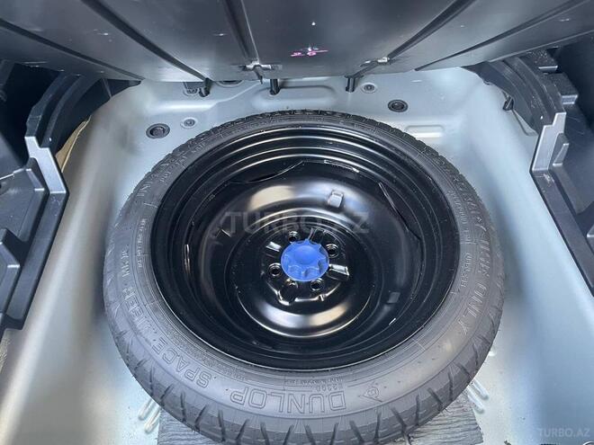 Toyota Corolla 2018, 140,000 km - 1.5 л - Bakı