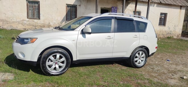 Mitsubishi Outlander 2007, 201,000 km - 2.4 л - Gəncə