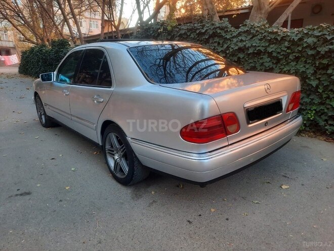 Mercedes E 240 1998, 323,300 km - 2.6 l - Sumqayıt
