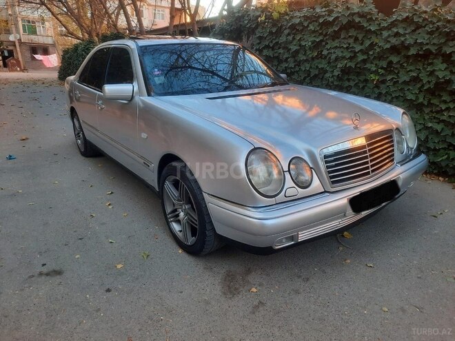 Mercedes E 240 1998, 323,300 km - 2.6 l - Sumqayıt