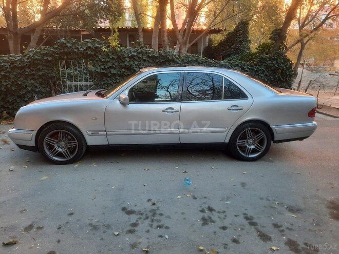 Mercedes E 240 1998, 323,300 km - 2.6 l - Sumqayıt