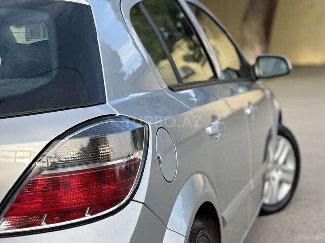Opel Astra 2008, 245,000 km - 1.4 л - Bakı