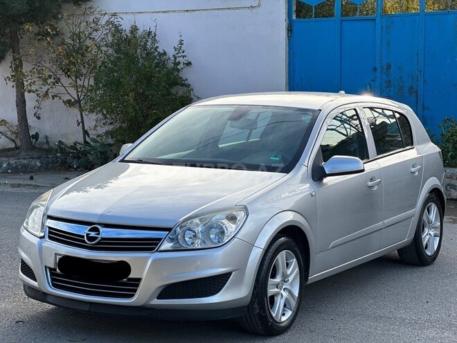Opel Astra 2008, 245,000 km - 1.4 л - Bakı