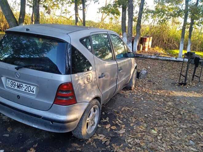 Mercedes A 160 1999, 300,000 km - 1.6 l - Masallı