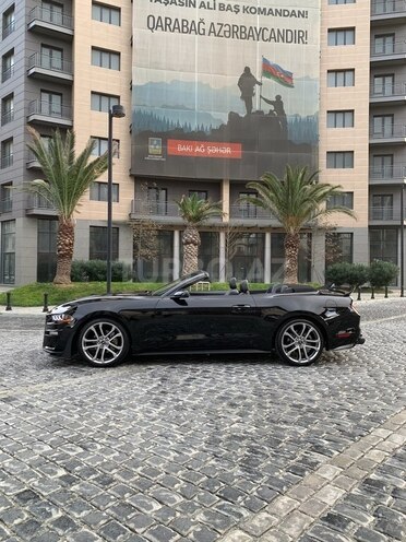 Ford Mustang 2019, 40,000 km - 2.3 л - Bakı