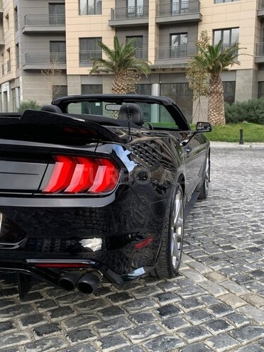 Ford Mustang 2019, 40,000 km - 2.3 л - Bakı