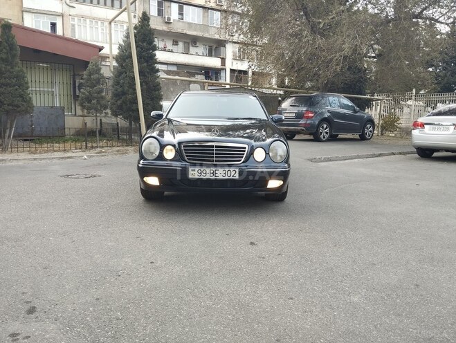 Mercedes E 220 2000, 276,122 km - 2.2 l - Bakı