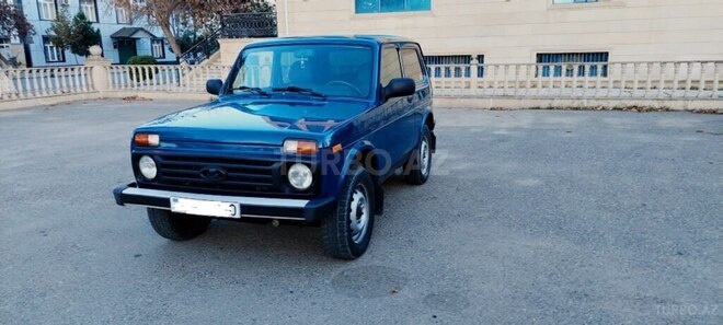 LADA (VAZ) Niva 2015, 102,000 km - 1.7 l - Saatlı