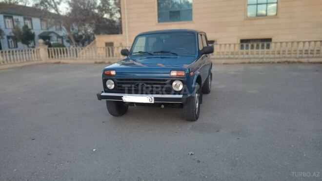 LADA (VAZ) Niva 2015, 102,000 km - 1.7 l - Saatlı