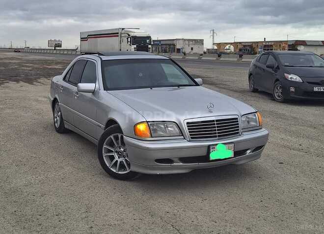 Mercedes C 230 1999, 176,000 km - 2.3 l - Bakı