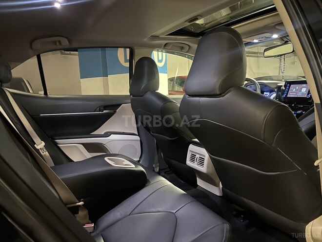 Toyota Camry 2023, 17,000 km - 2.5 л - Bakı