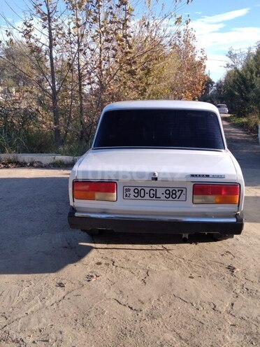 LADA (VAZ) 2107 2005, 96,000 km - 1.6 l - Salyan