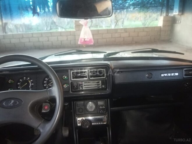 LADA (VAZ) 2107 2005, 96,000 km - 1.6 l - Salyan