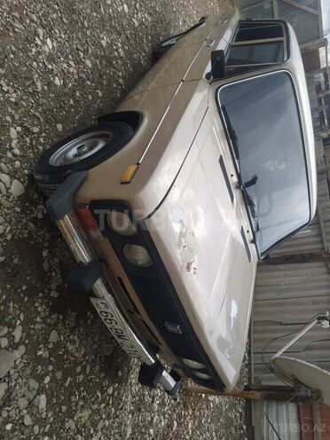 LADA (VAZ) 2106 1986, 111,300 km - 1.5 l - Yevlax