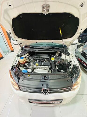 Volkswagen Polo 2015, 104,271 km - 1.6 l - Xırdalan