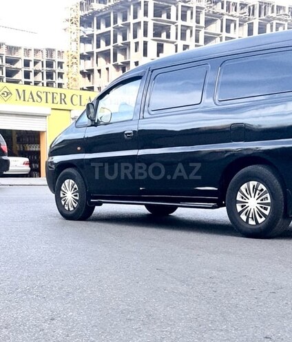 Hyundai H-1 2004, 482,000 km - 2.5 l - Bakı