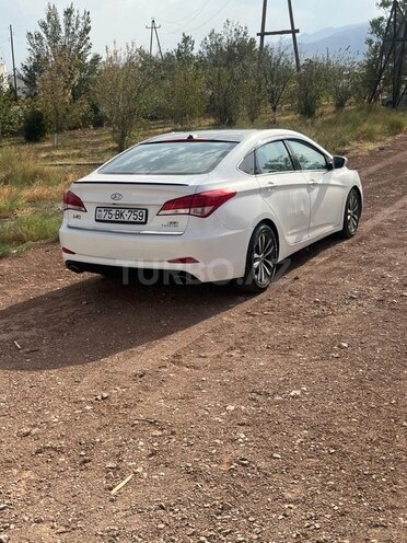 Hyundai i40 2013, 305,000 km - 2.0 l - Naxçıvan